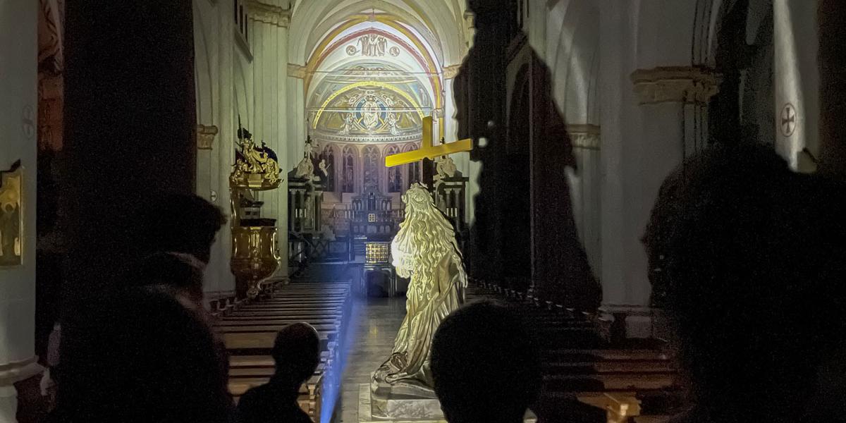 Taschenlampenführung durch das Bonner Münster